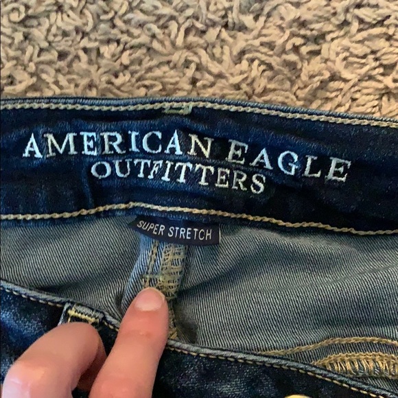 American Eagle destroyed skinny jegging - Picture 2 of 4